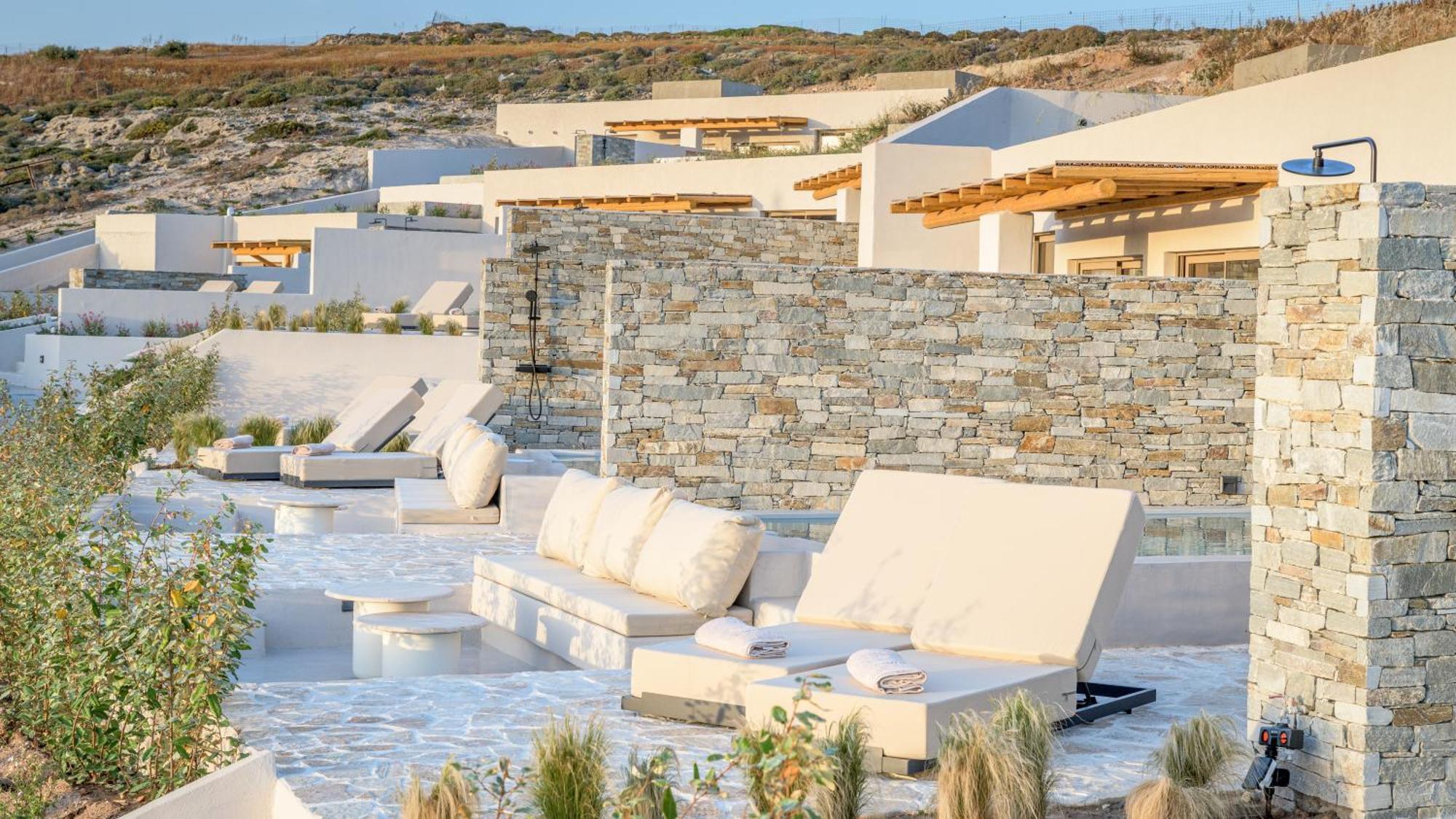 Solus Suites Milos Adamantas  Luaran gambar
