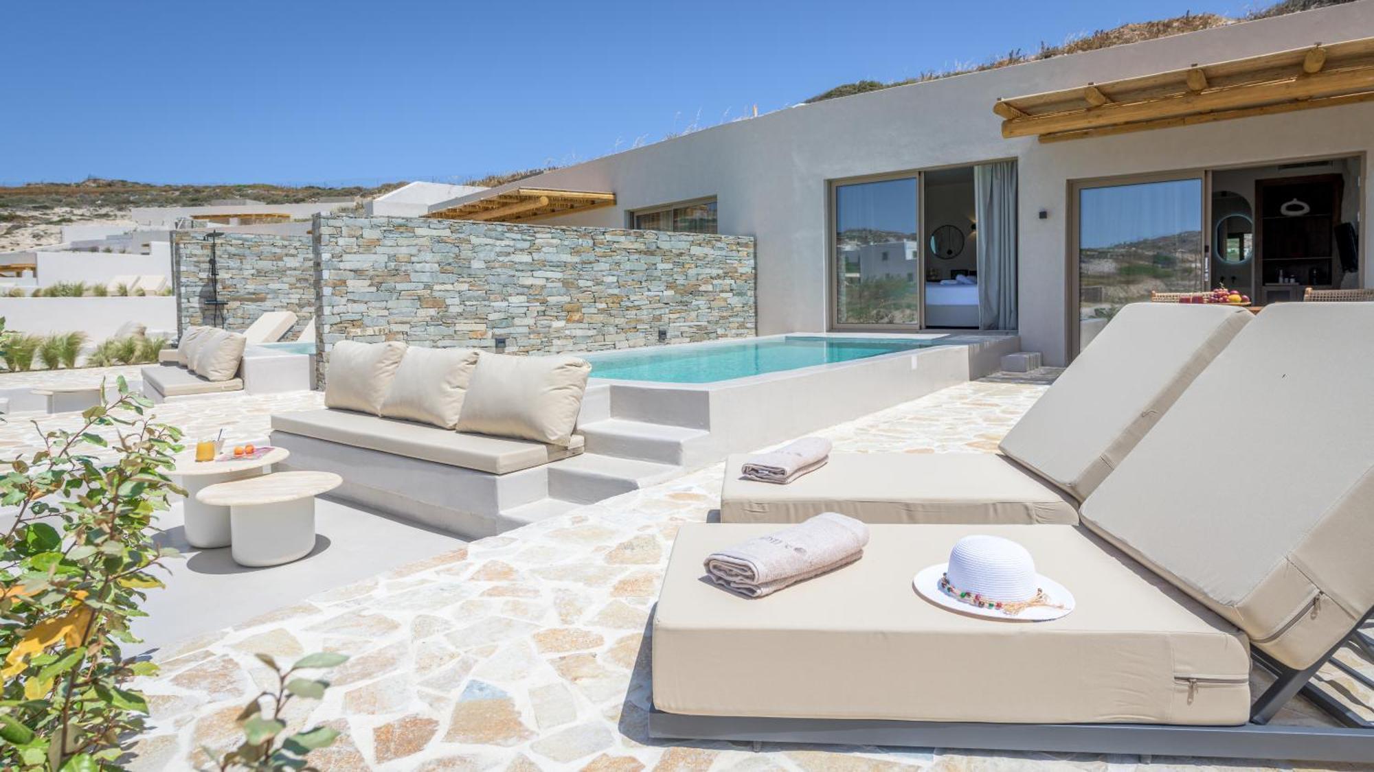Solus Suites Milos Adamantas  Luaran gambar